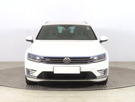 Volkswagen Passat, 2016 - pohled č. 2