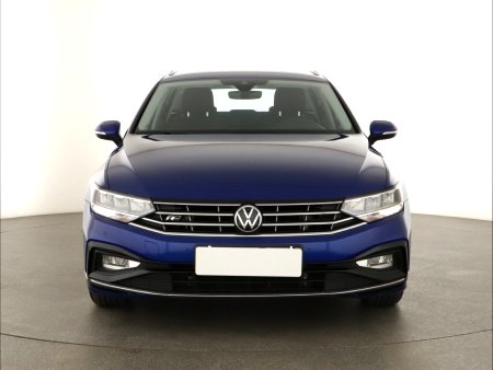 Volkswagen Passat, 2020 - pohled č. 2