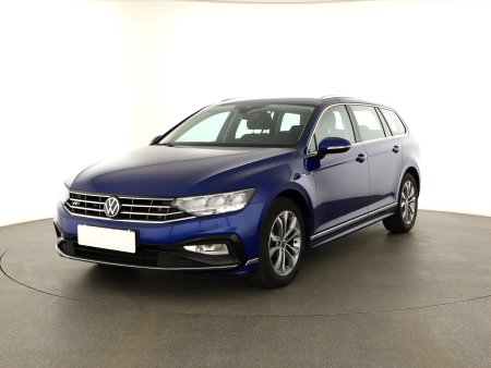 Volkswagen Passat, 2020 - pohled č. 3