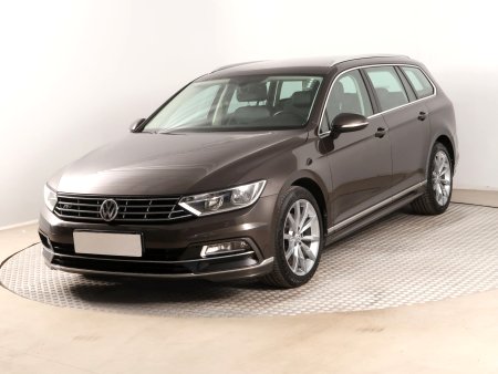Volkswagen Passat, 2017 - pohled č. 3