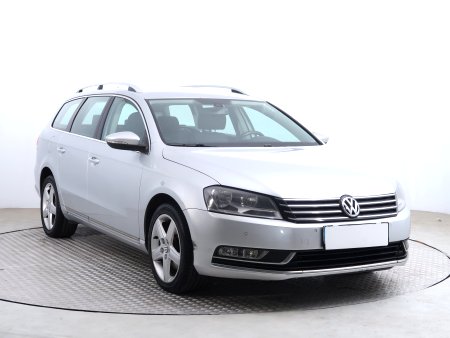 Volkswagen Passat, 2013