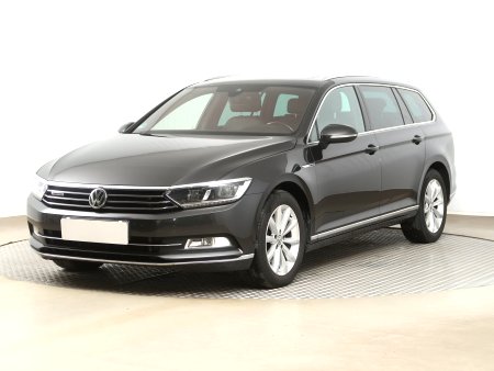 Volkswagen Passat, 2018 - pohled č. 3