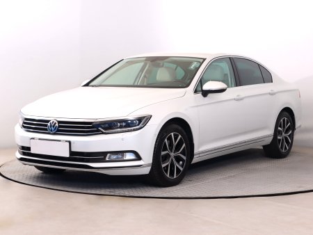 Volkswagen Passat, 2017 - pohled č. 3