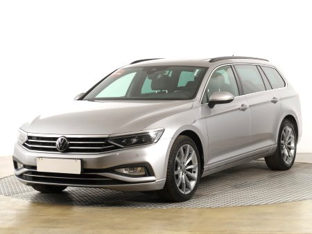 Volkswagen Passat, 2021 - pohled č. 3
