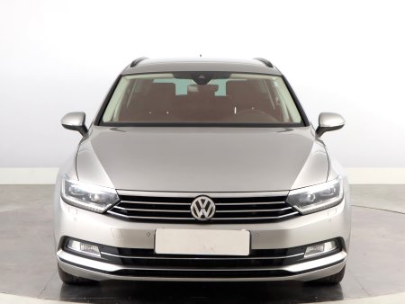 Volkswagen Passat, 2016 - pohled č. 2