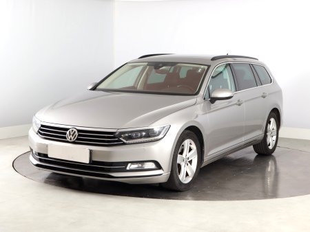 Volkswagen Passat, 2016 - pohled č. 3