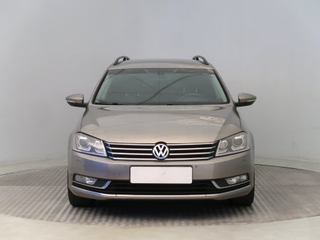 Volkswagen Passat, 2013 - pohled č. 2