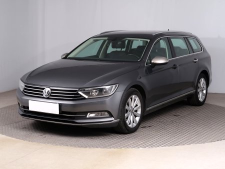 Volkswagen Passat, 2016 - pohled č. 3