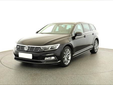 Volkswagen Passat, 2018 - pohled č. 3