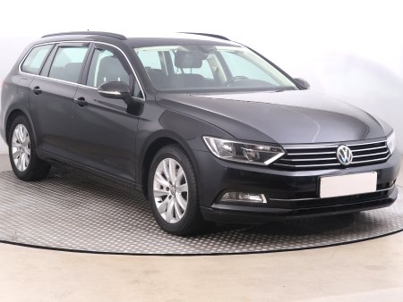 Volkswagen Passat, 2015
