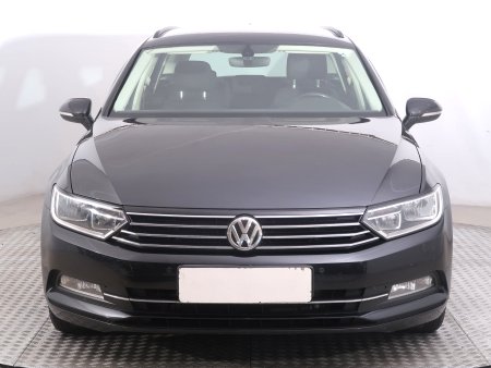 Volkswagen Passat, 2015 - pohled č. 2
