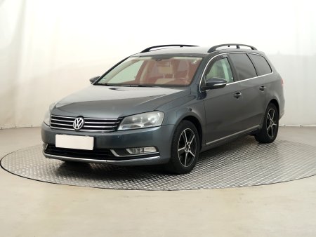 Volkswagen Passat, 2013 - pohled č. 3