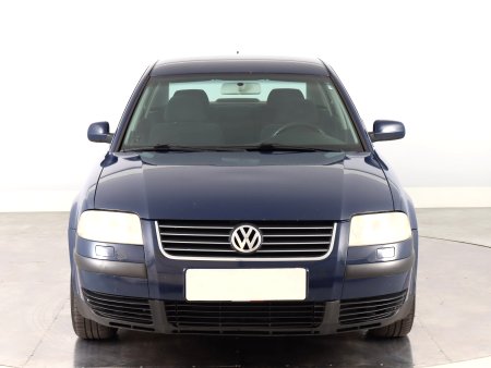Volkswagen Passat, 2000 - pohled č. 2