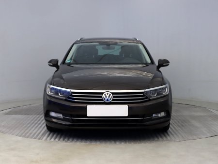 Volkswagen Passat, 2015 - pohled č. 2