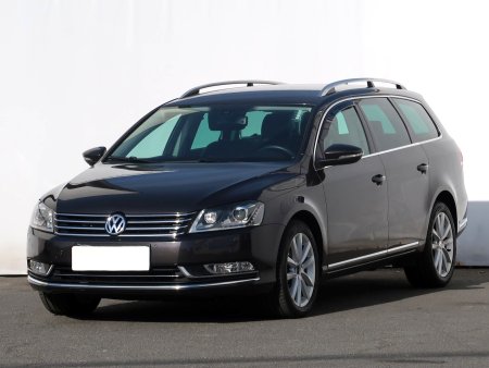 Volkswagen Passat, 2011 - pohled č. 3