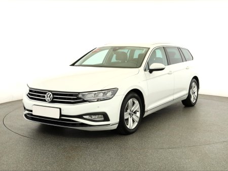 Volkswagen Passat, 2020 - pohled č. 3