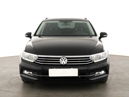 Volkswagen Passat, 2017 - pohled č. 2