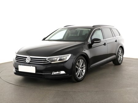 Volkswagen Passat, 2017 - pohled č. 3