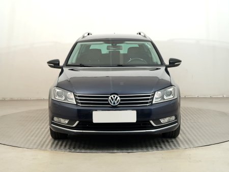Volkswagen Passat, 2014 - pohled č. 2