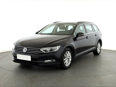 Volkswagen Passat, 2015 - pohled č. 3
