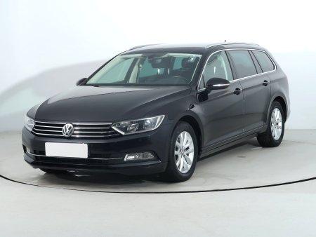 Volkswagen Passat, 2016 - pohled č. 3