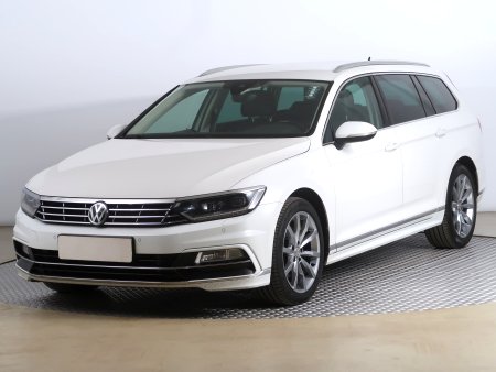 Volkswagen Passat, 2019 - pohled č. 3