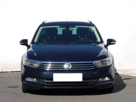Volkswagen Passat, 2015 - pohled č. 2