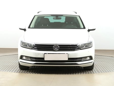 Volkswagen Passat, 2016 - pohled č. 2