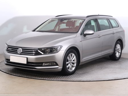 Volkswagen Passat, 2017 - pohled č. 3