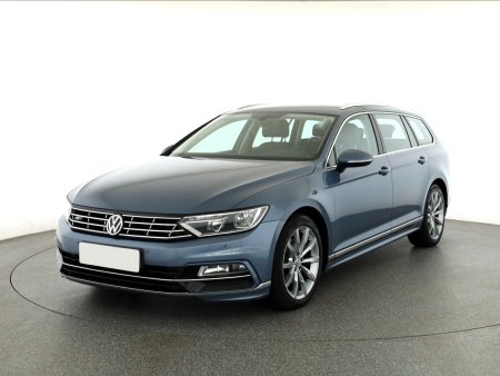 Volkswagen Passat, 2019 - pohled č. 3