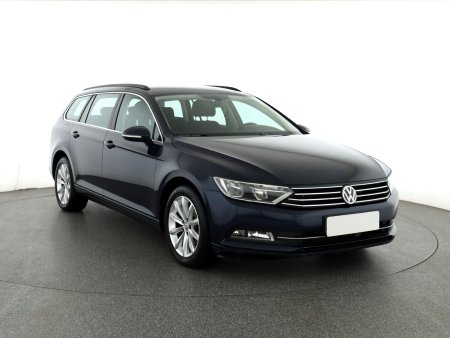Volkswagen Passat, 2015