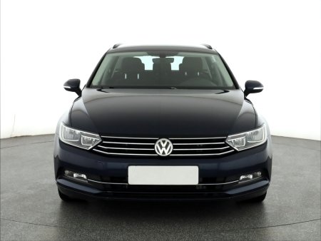 Volkswagen Passat, 2015 - pohled č. 2
