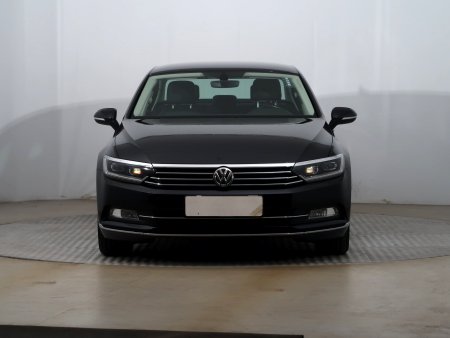 Volkswagen Passat, 2015 - pohled č. 2