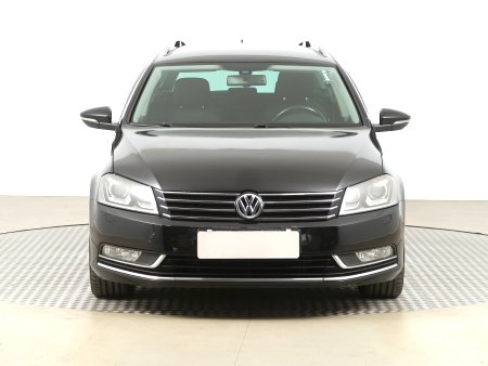 Volkswagen Passat, 2014 - pohled č. 2