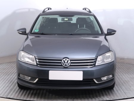 Volkswagen Passat, 2014 - pohled č. 2