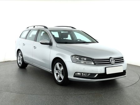 Volkswagen Passat, 2013