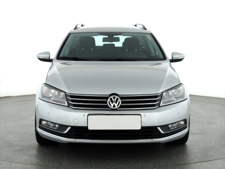 Volkswagen Passat, 2013 - pohled č. 2