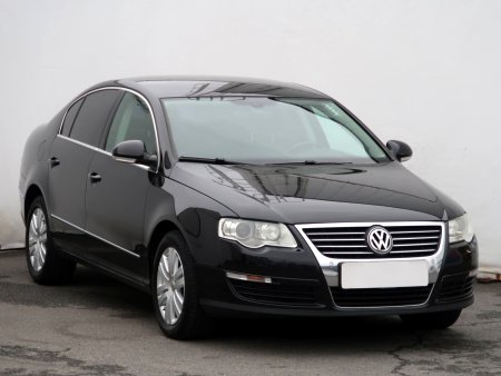 Volkswagen Passat, 2010