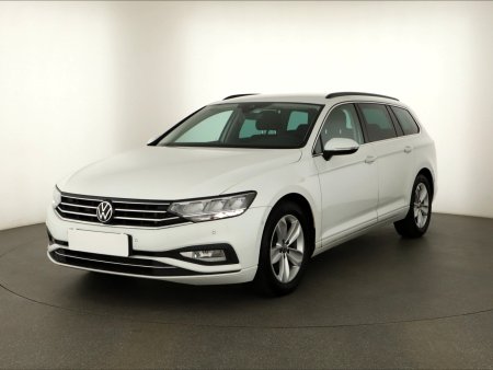 Volkswagen Passat, 2020 - pohled č. 3