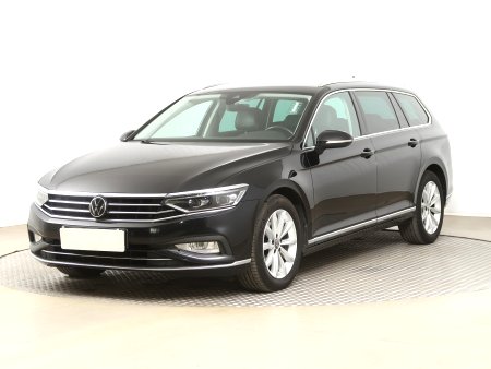 Volkswagen Passat, 2020 - pohled č. 3