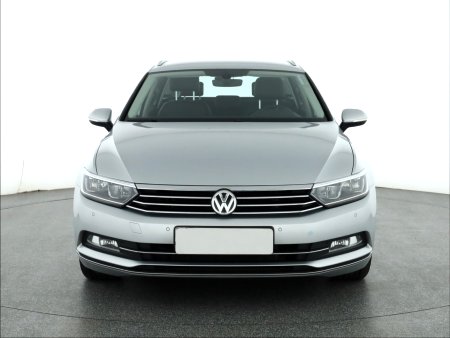 Volkswagen Passat, 2015 - pohled č. 2