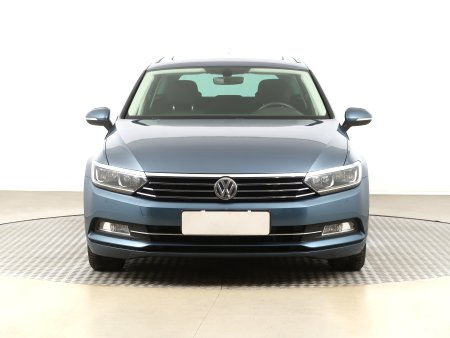 Volkswagen Passat, 2015 - pohled č. 2