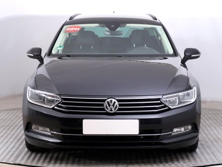 Volkswagen Passat, 2019 - pohled č. 2
