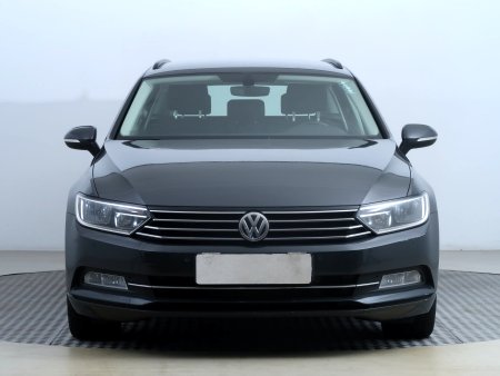Volkswagen Passat, 2015 - pohled č. 2