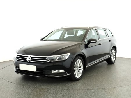 Volkswagen Passat, 2018 - pohled č. 3