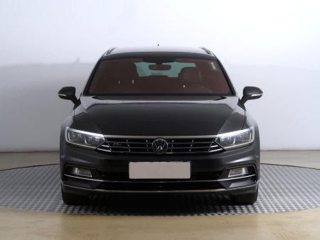 Volkswagen Passat, 2018 - pohled č. 2