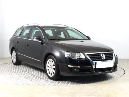 Volkswagen Passat, 2010