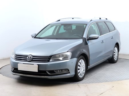 Volkswagen Passat, 2011 - pohled č. 3