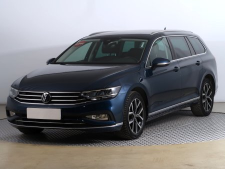 Volkswagen Passat, 2022 - pohled č. 3