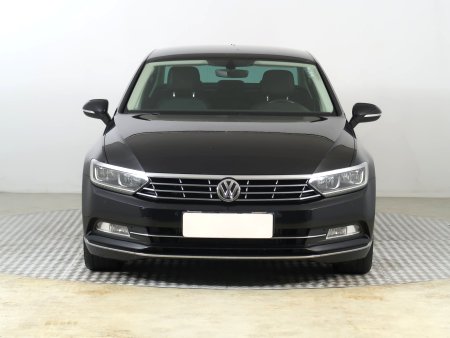 Volkswagen Passat, 2018 - pohled č. 2